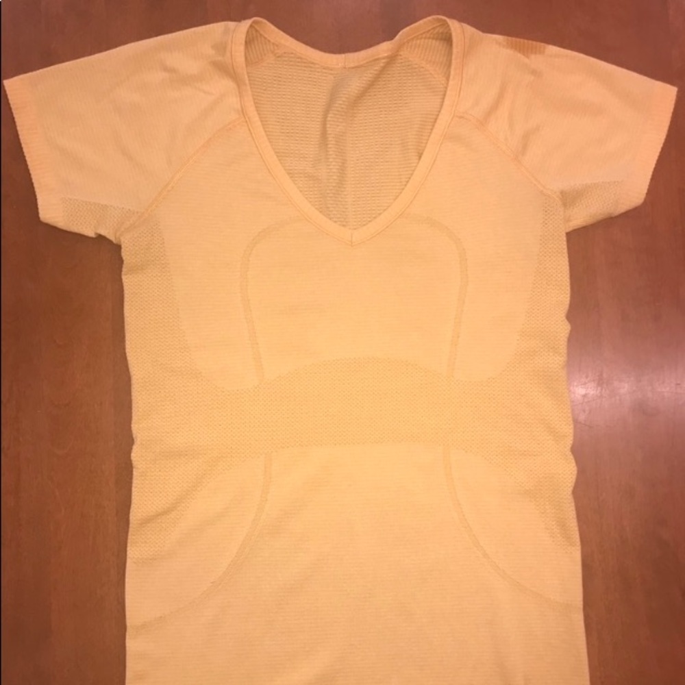 Lululemon Swiftly Tech Short Sleeve Top